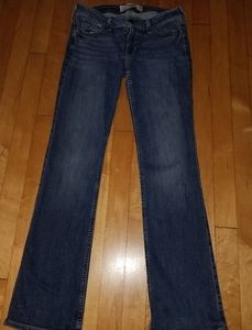 Women  Hollister 7s jeans